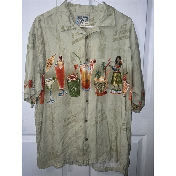Big Dogs Hawaiian Shirt Mens It's Five O'Clock Somewhere Cocktails Drinks Medium - Picture 1 of 7